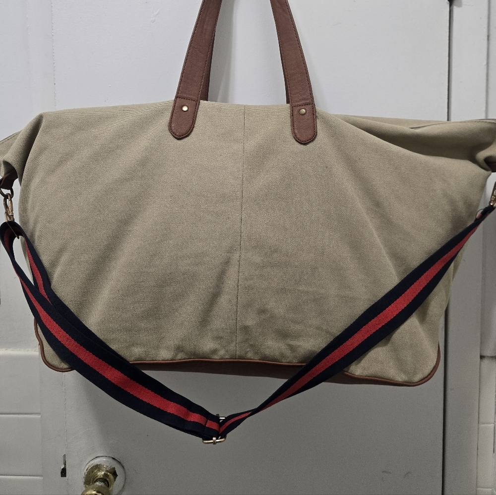 Cotton Canvas Oversized Weekender Travel Duffel with Brown Handles - Picture 11 of 11